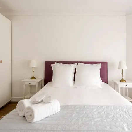 Porte Versailles 1bdr Paris