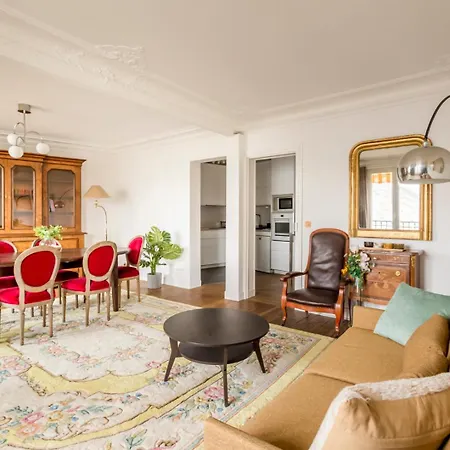 Apartment Porte Versailles 1bdr Paris